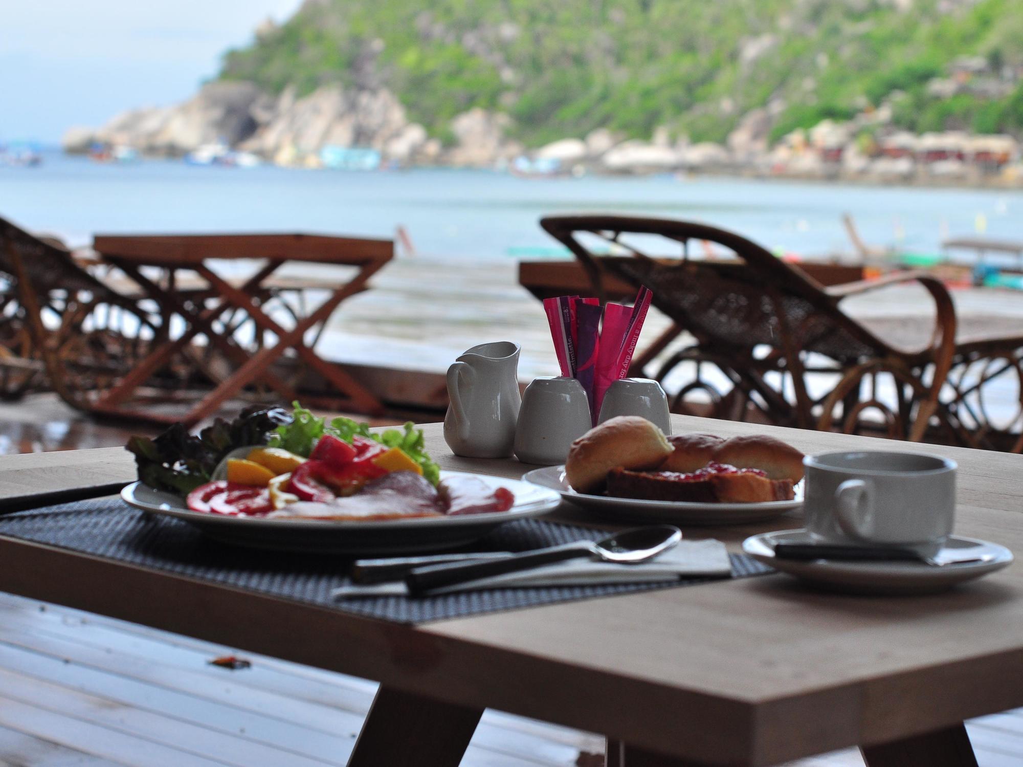 Beach Club By Haadtien Ko Tao Luaran gambar